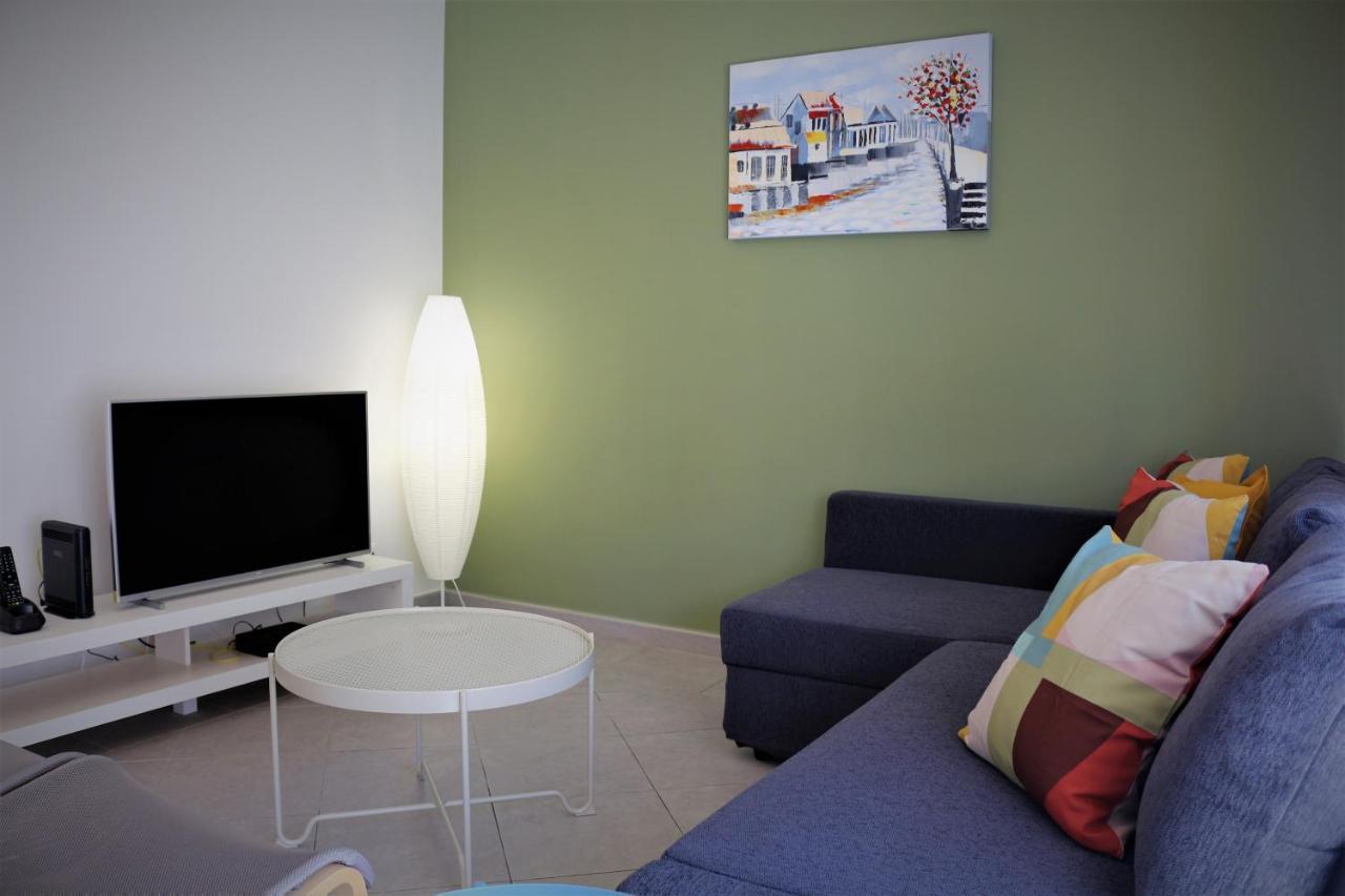 Lovely Apartment In Carvoeiro By The Beach Exterior photo