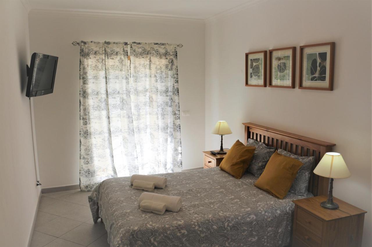 Lovely Apartment In Carvoeiro By The Beach Exterior photo