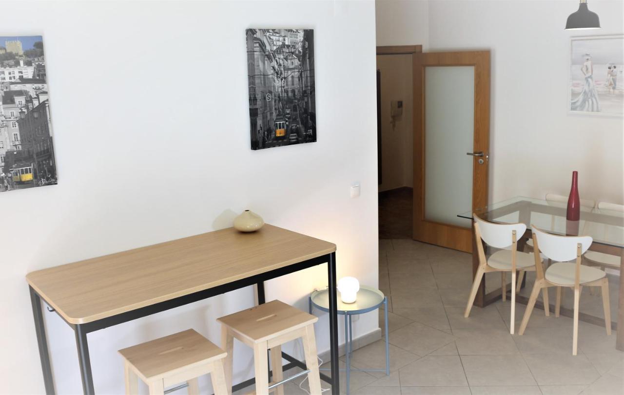 Lovely Apartment In Carvoeiro By The Beach Exterior photo